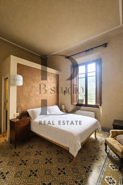 Tessieri Apartment