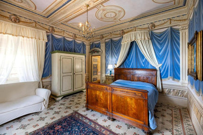 Villa degli affreschi