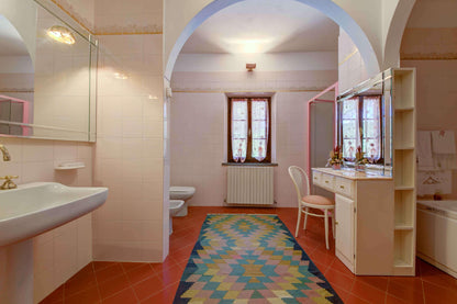 Tuscan Rose Country House