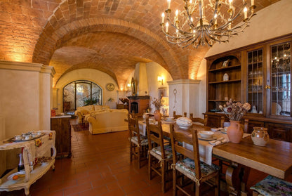 Tuscan Rose Country House
