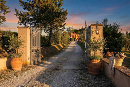 Tuscan Rose Country House