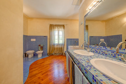Tuscan Rose Country House