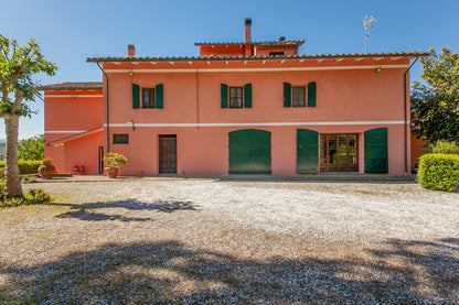 Tuscan Rose Country House